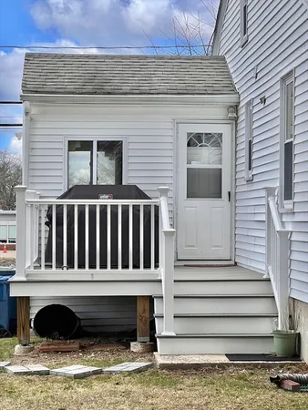 $3,600 | 470 Pleasant Street, Canton, MA 02021