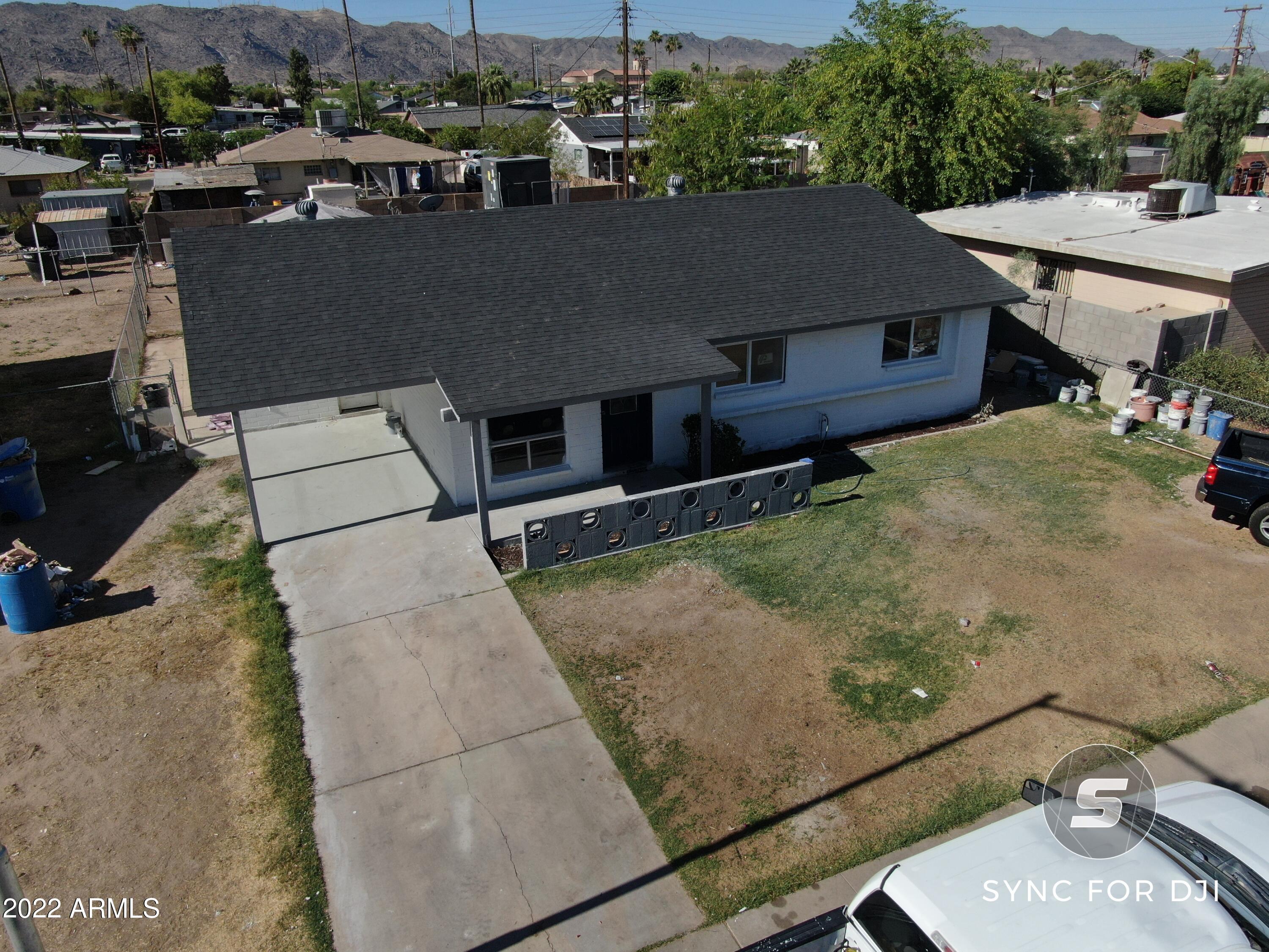 923 East Carson Road Phoenix, AZ 85042 - Photo 28 of 30 Photo Jun 06, 8 33 02 AM
