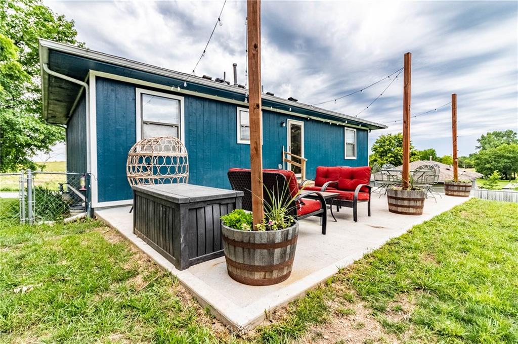 81 Southwest 101st Road Warrensburg, MO 64093 - Photo 8 of 27