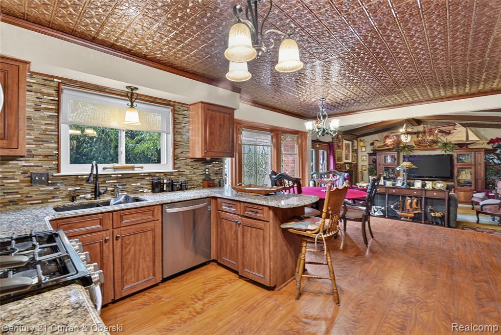 45331 Rector Drive Canton, MI 48188 - Photo 34 of 55