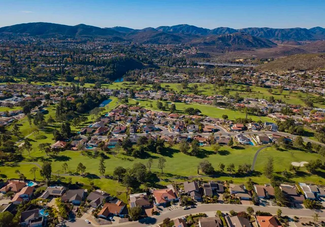 $1,195,000 | 12615 Senda Acantilada, San Diego, CA 92128