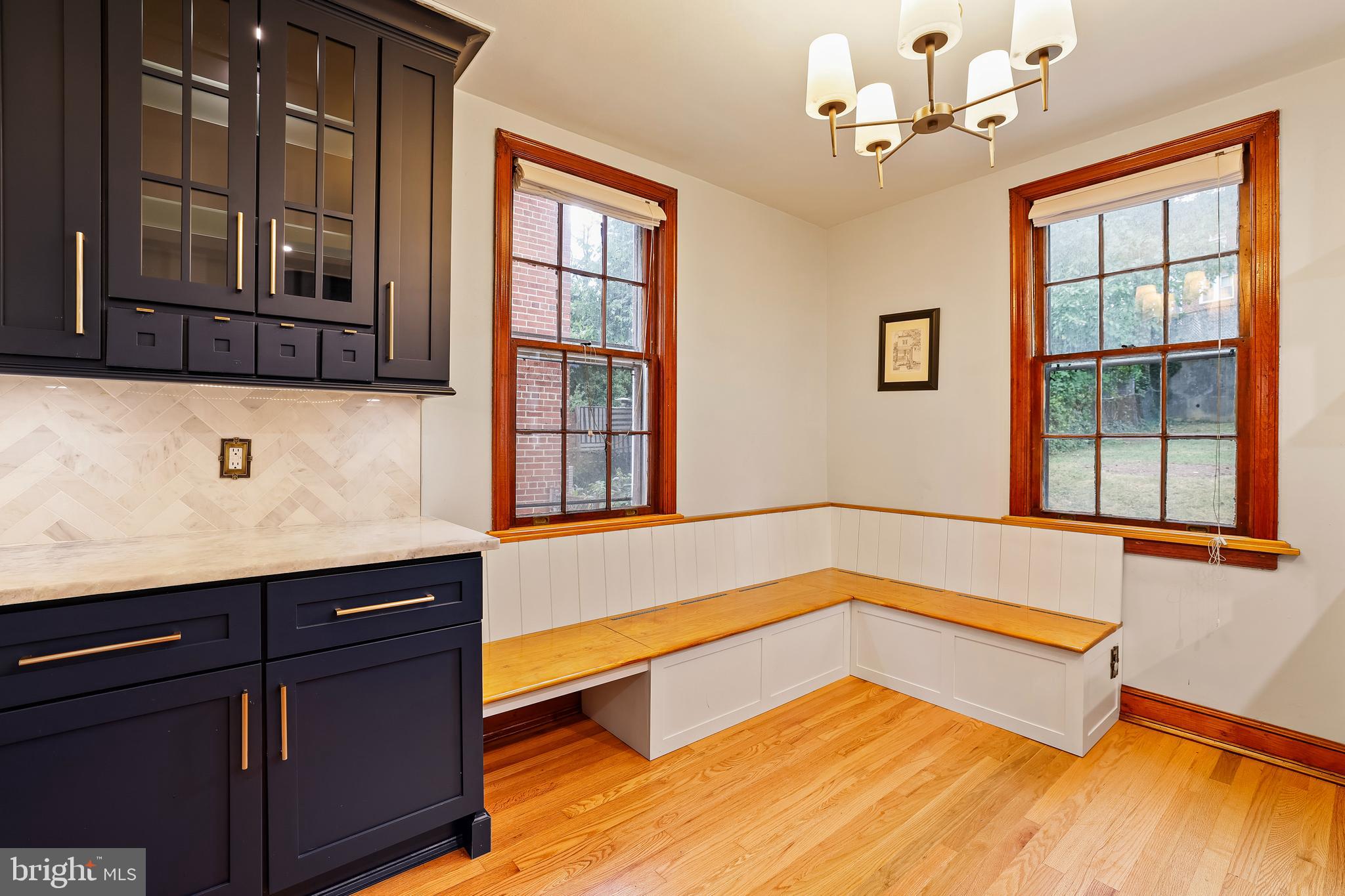 3429 Carpenter Street Southeast Washington, DC 20020 - Photo 5 of 27 a bathroom with a bathtub and a window