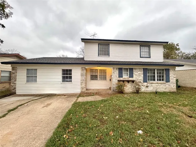 $2,099 | 2022 Mars Drive, Garland, TX 75040