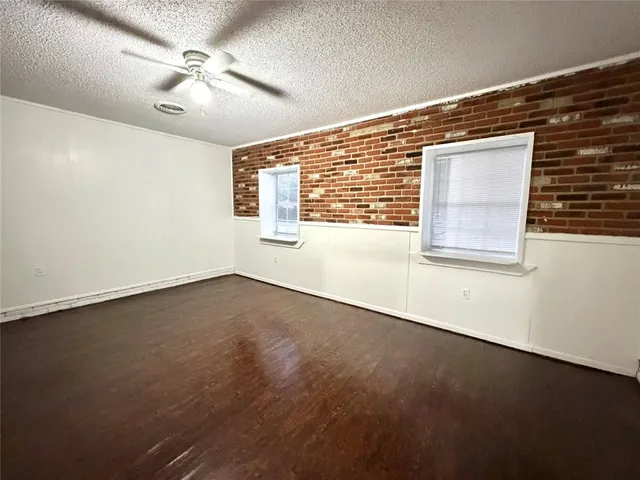 $2,099 | 2022 Mars Drive, Garland, TX 75040