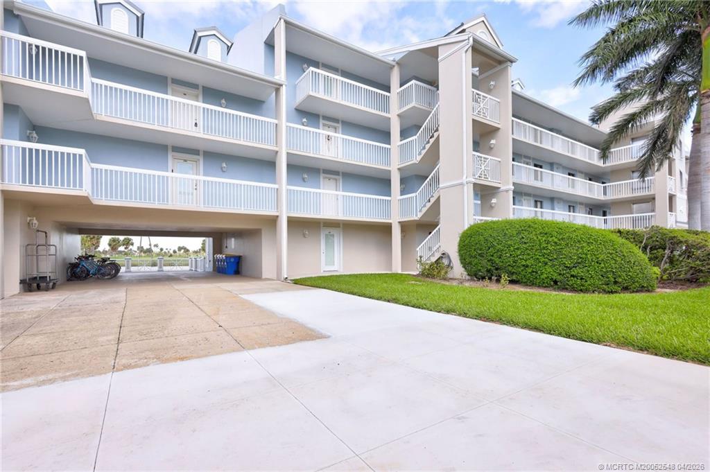 40 Northeast Plantation Road, Unit 107 Jensen Beach, FL 34957 - Photo 3 of 35