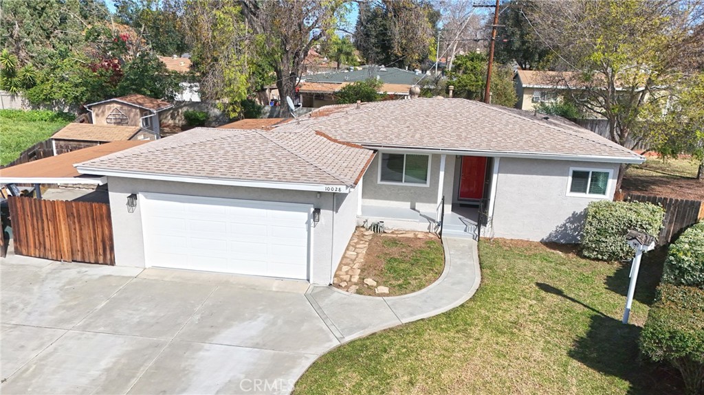 10028 Mildred Court Riverside, CA 92503 - Photo 3 of 50 a view of a house with backyard