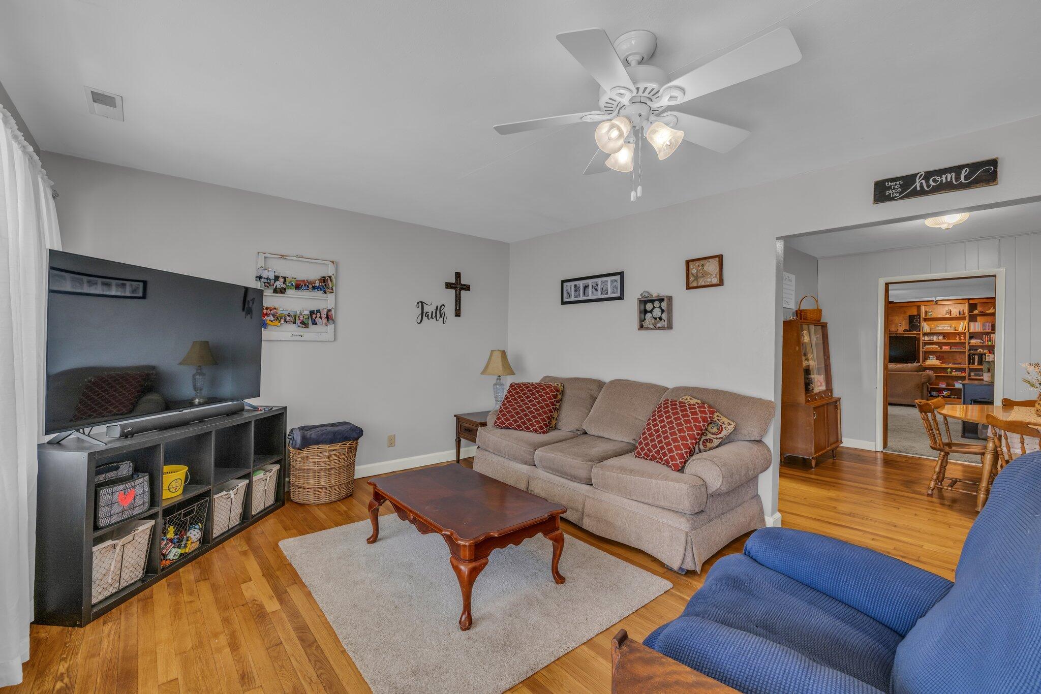 911 Talley Road Chattanooga, TN 37411 - Photo 3 of 28 12-web-or-mls-911-talley-rd
