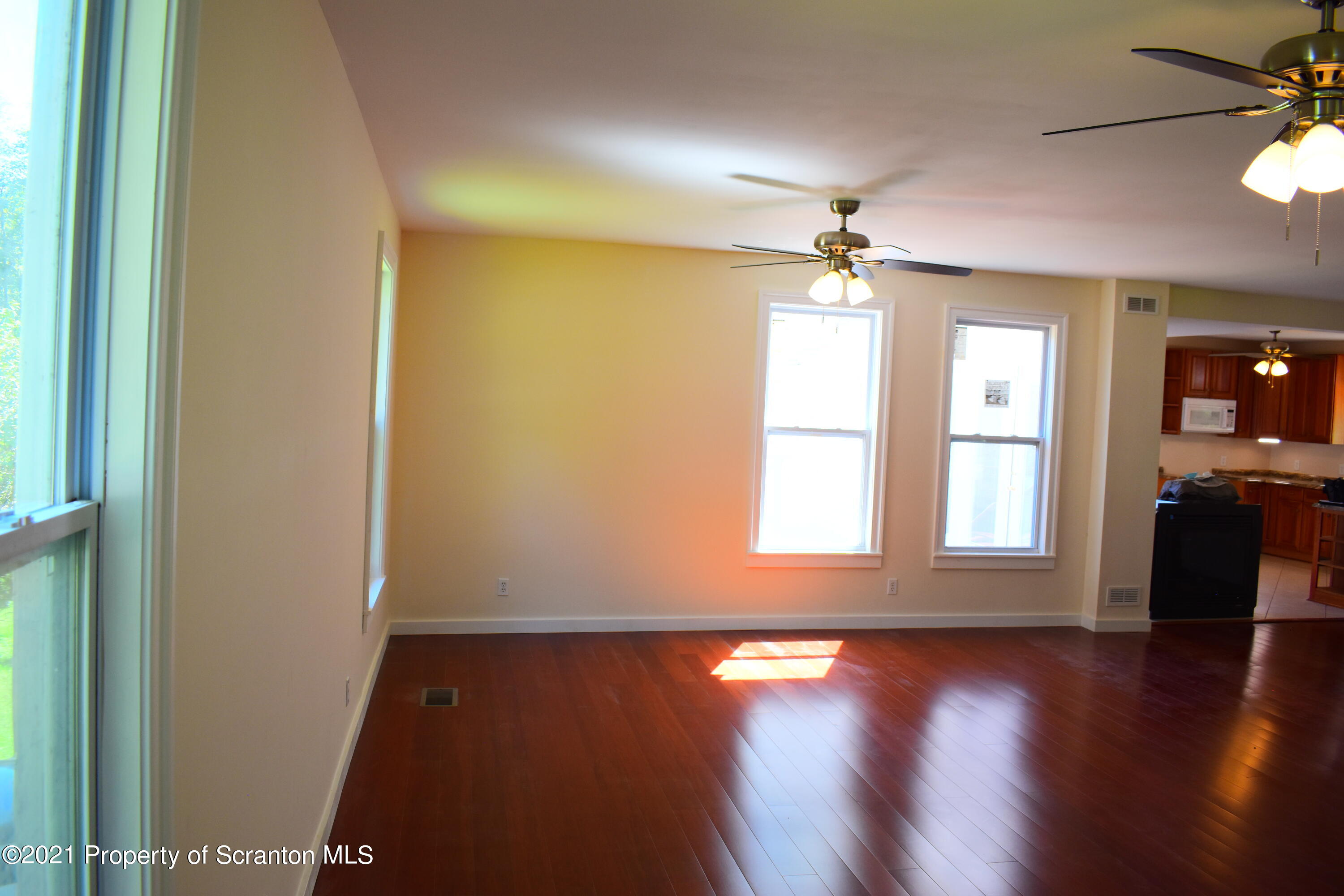 82 State Street Nicholson, PA 18446 - Photo 17 of 43