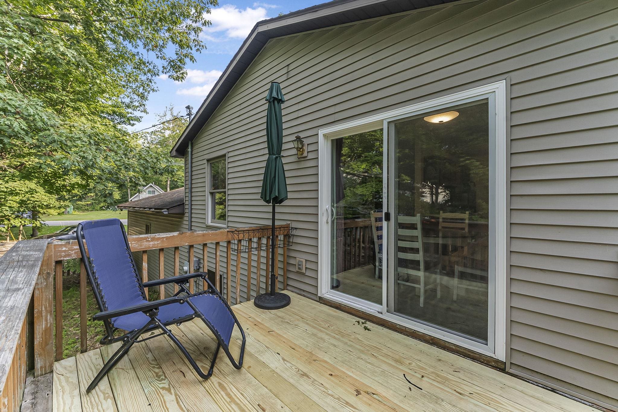10583 Wildwood Road Interlochen, MI 49643 - Photo 19 of 35 1938484-6cfd13c5-900a-49b4-b783-fd923938ab80.JPG