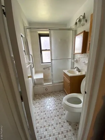 $710,000 | 385 Grand Street, Unit L904 | Lower East Side