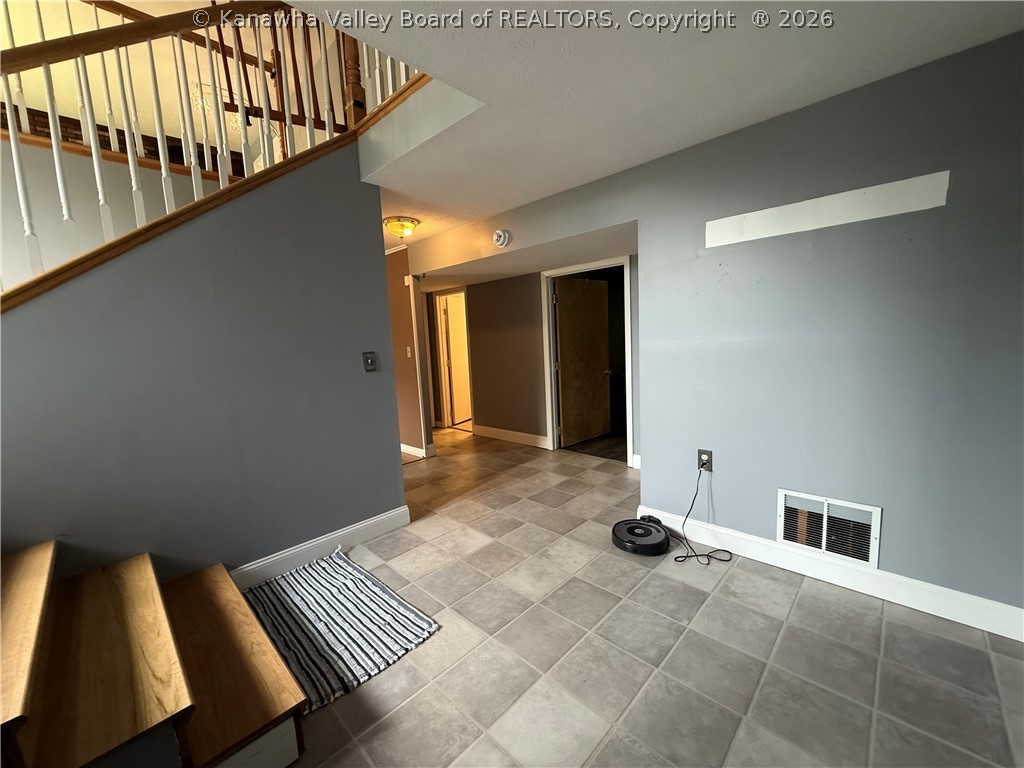 6420 Charleston Road Ripley, WV 25271 - Photo 21 of 35 Gallery Image 21