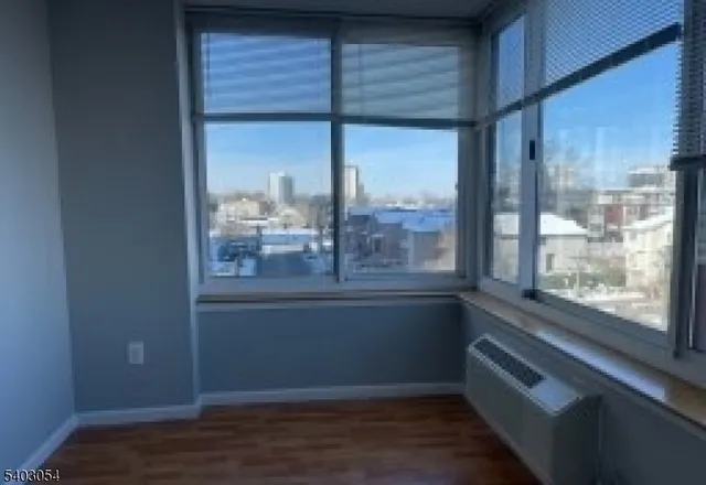 $4,500 | 100 Old Palisade Road, Fort Lee, NJ 07024