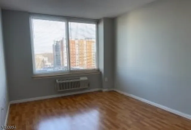 $4,500 | 100 Old Palisade Road, Fort Lee, NJ 07024