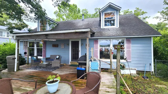 $480,000 | 10959 East Tippecanoe Drive, Walkerton, IN 46574