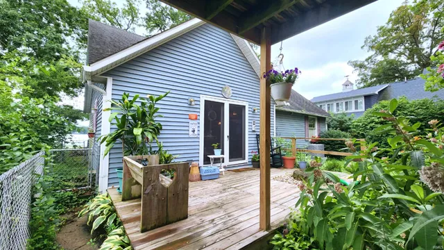 $480,000 | 10959 East Tippecanoe Drive, Walkerton, IN 46574