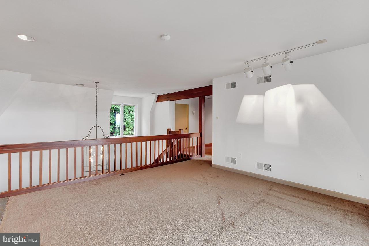 860 Upland Road York, PA 17403 - Photo 22 of 36 Gallery Image 22