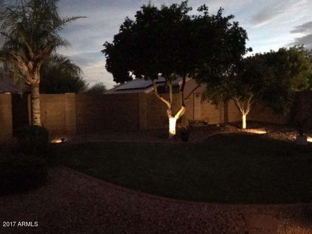 509 West St John Road Phoenix, AZ 85023 - Photo 27 of 30 South facing back yard