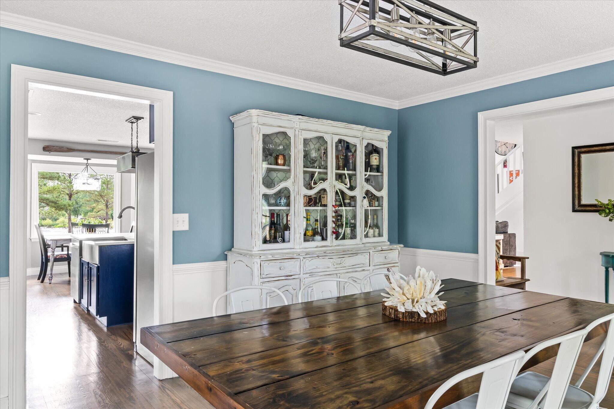 4501 Mill Spring Road Hollywood, SC 29449 - Photo 7 of 33 07-Dining Room