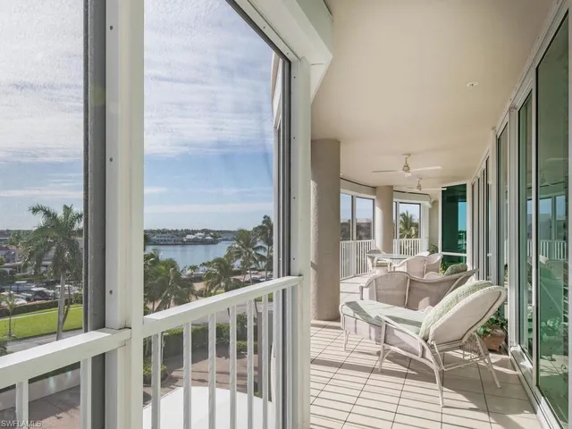 $7,500 | 3971 Gulf Shore Boulevard North, Unit 505, Naples, FL 34103