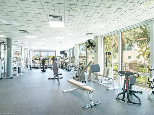 $7,500 | 3971 Gulf Shore Boulevard North, Unit 505, Naples, FL 34103