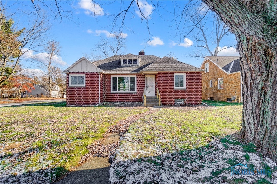 2024 Rivard Road Toledo, OH 43615 - Photo 1 of 47 Gallery Image 1