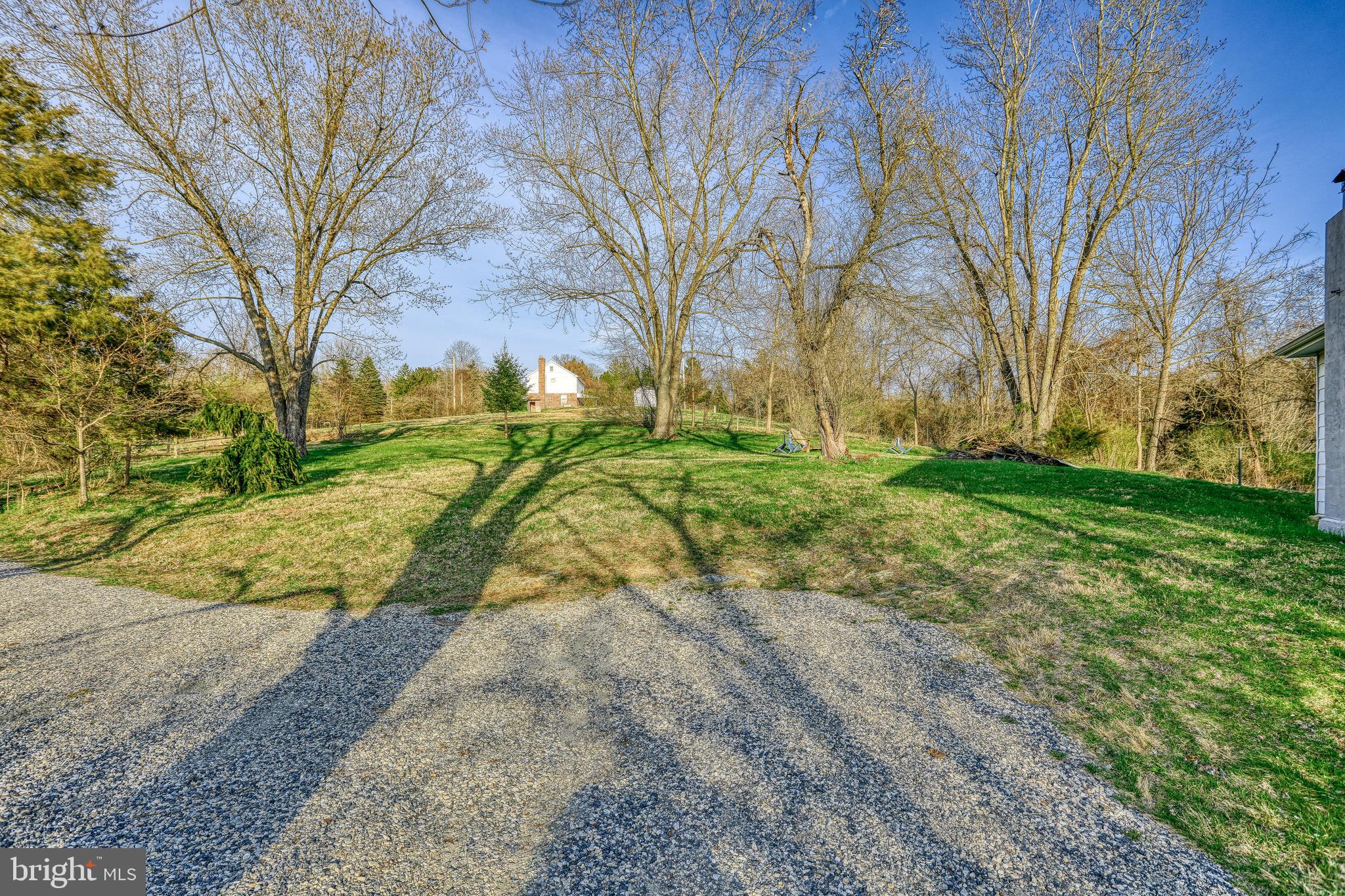 755 Valley Road York, PA 17403 - Photo 12 of 36 Gallery Image 12