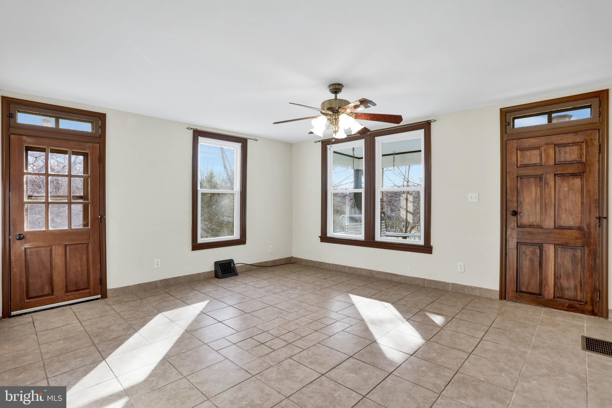 755 Valley Road York, PA 17403 - Photo 15 of 36 Gallery Image 15