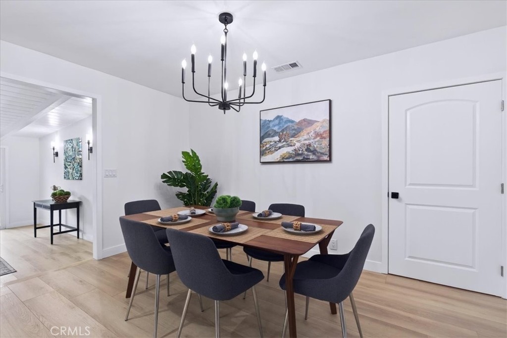 3825 Edgehill Drive Los Angeles, CA 90008 - Photo 9 of 32