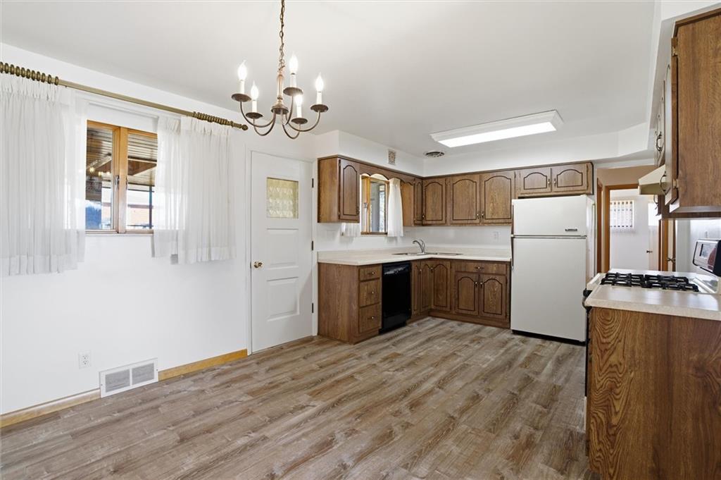 351 Ridge Avenue Monessen, PA 15062 - Photo 11 of 49 Gallery Image 11
