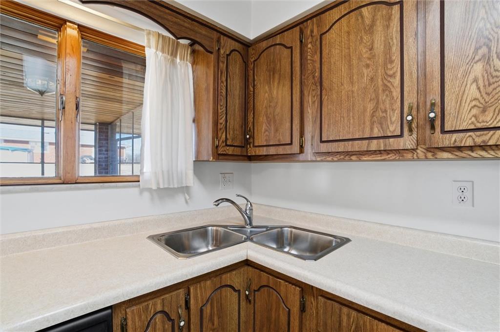 351 Ridge Avenue Monessen, PA 15062 - Photo 16 of 49 Gallery Image 16