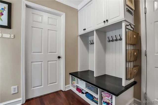 $719,900 | 9210 Via Cimato Drive, Clarence, NY 14032