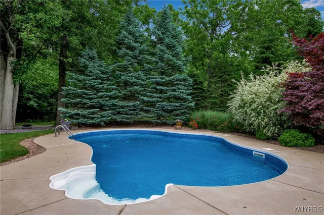 $719,900 | 9210 Via Cimato Drive, Clarence, NY 14032