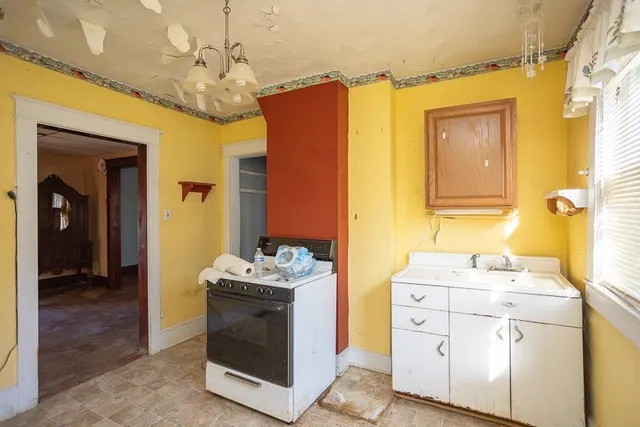 a view of an entryway