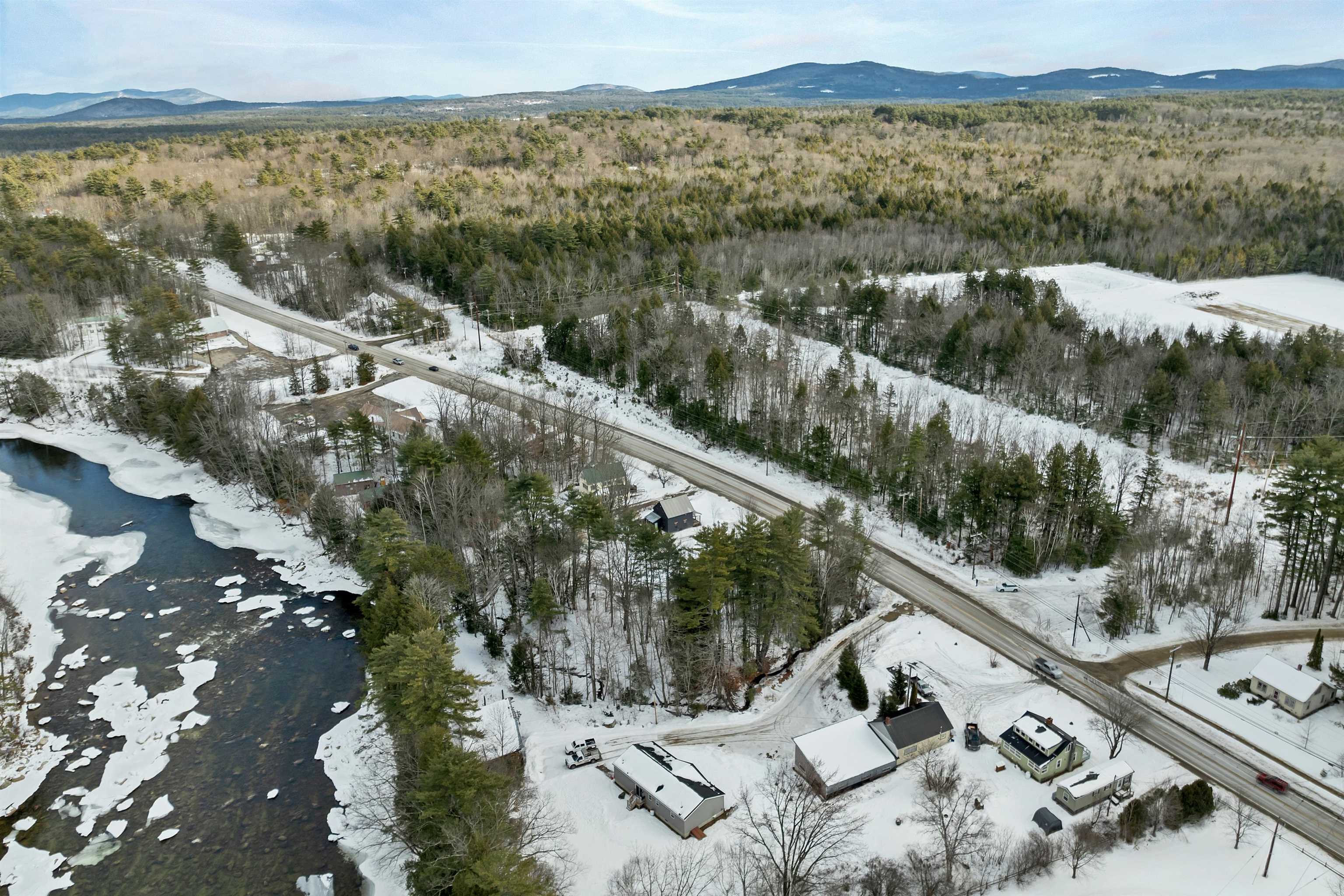 260 East Main Street Conway, NH 03818 - Photo 51 of 56