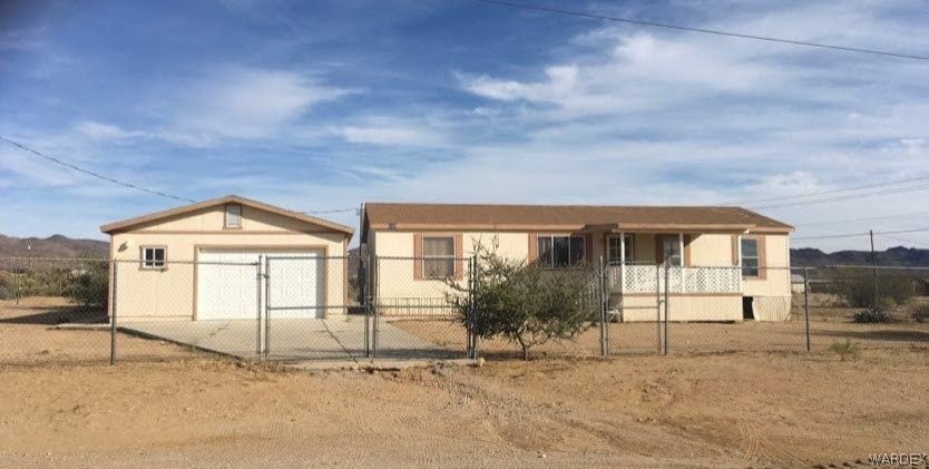 458 Heber Road Golden Valley, AZ 86413 - Photo 2 of 32