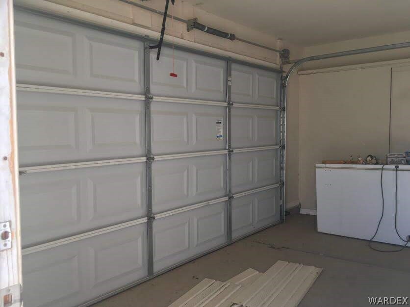 458 Heber Road Golden Valley, AZ 86413 - Photo 28 of 32 Automatic opener operates garage door.