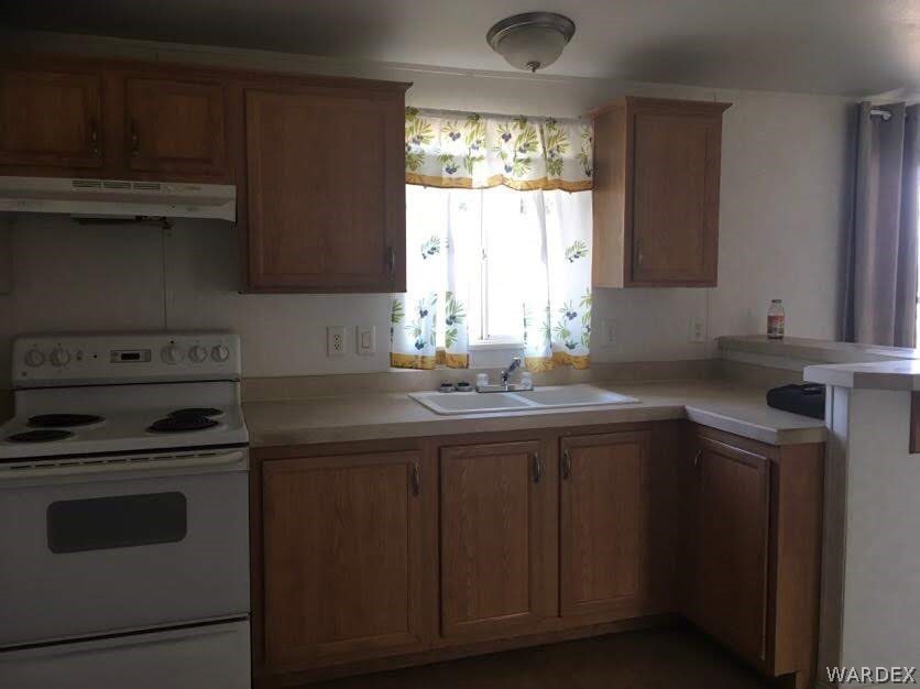 458 Heber Road Golden Valley, AZ 86413 - Photo 8 of 32 Nice kitchen ready to make some holiday meals!