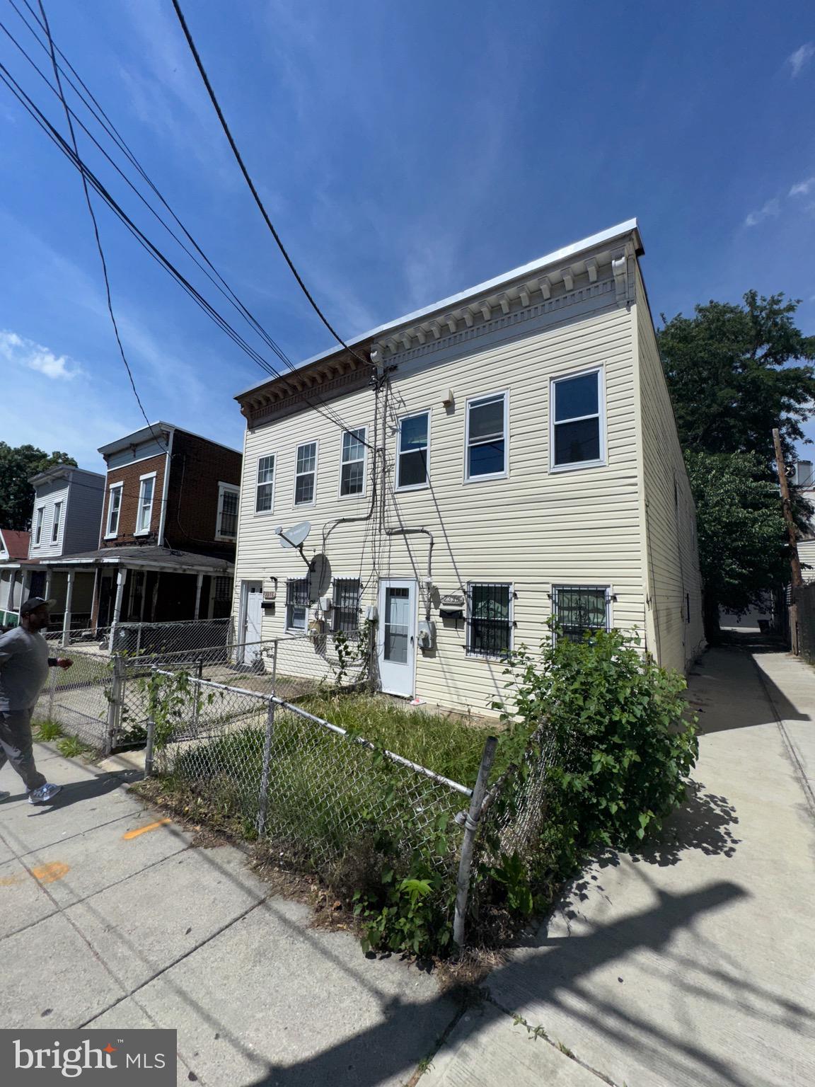 2330 Nicholson Street Southeast Washington, DC 20020 - Photo 3 of 10