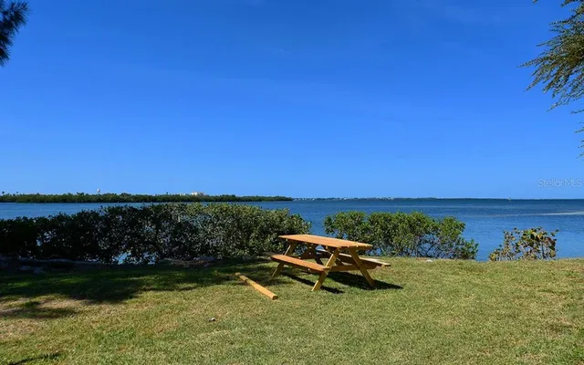 $459,000 | 4119 5th Avenue West, Palmetto, FL 34221