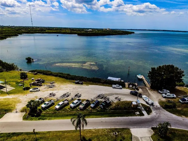 $459,000 | 4119 5th Avenue West, Palmetto, FL 34221