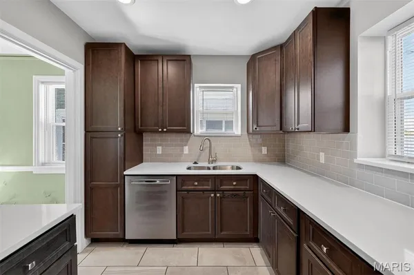 $549,900 | 475 Catalina Avenue, Webster Groves, MO 63119