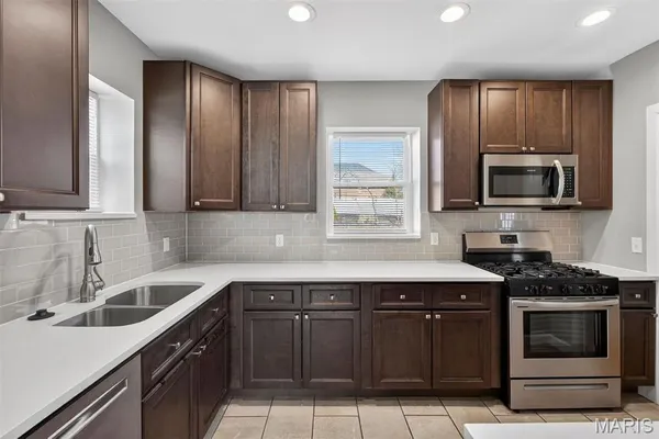 $549,900 | 475 Catalina Avenue, Webster Groves, MO 63119