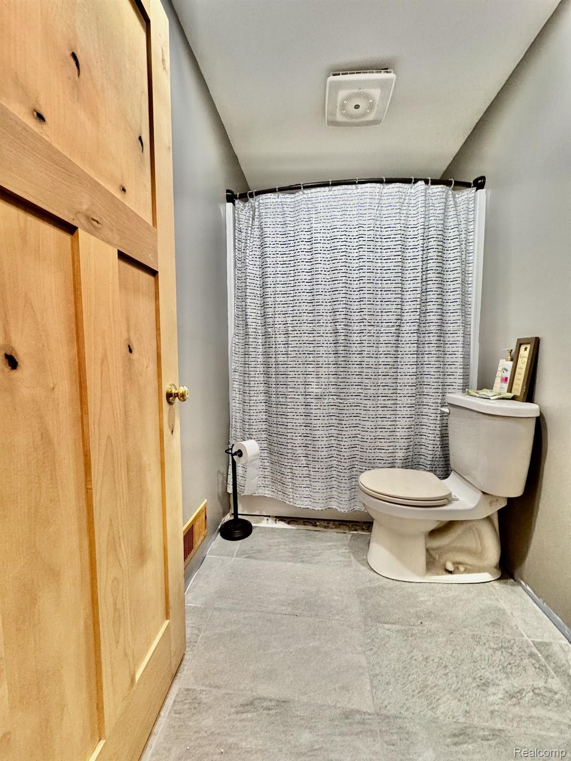 6819 Cade Road Brown City, MI 48416 - Photo 19 of 27 Gallery Image 19