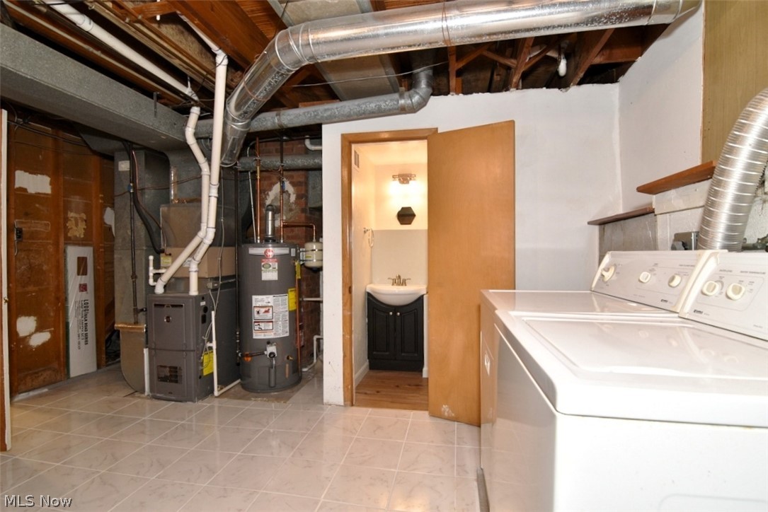 6419 Longridge Road Cleveland, OH 44124 - Photo 32 of 38