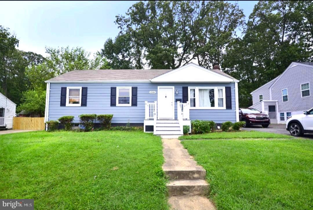4144 Addison Road Fairfax, VA 22030 - Photo 3 of 14 Front