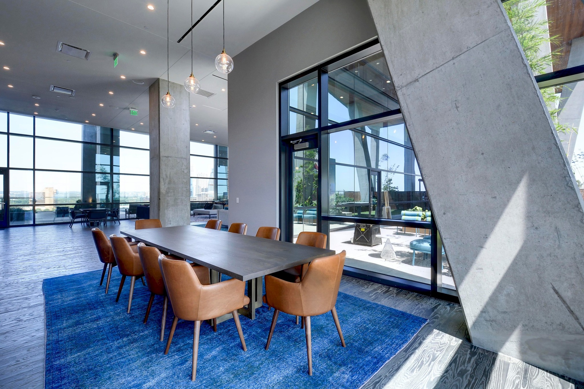 70 Rainey Street, Unit 1303 Austin, TX 78701 - Photo 20 of 31 Conference table for your next meeting!
