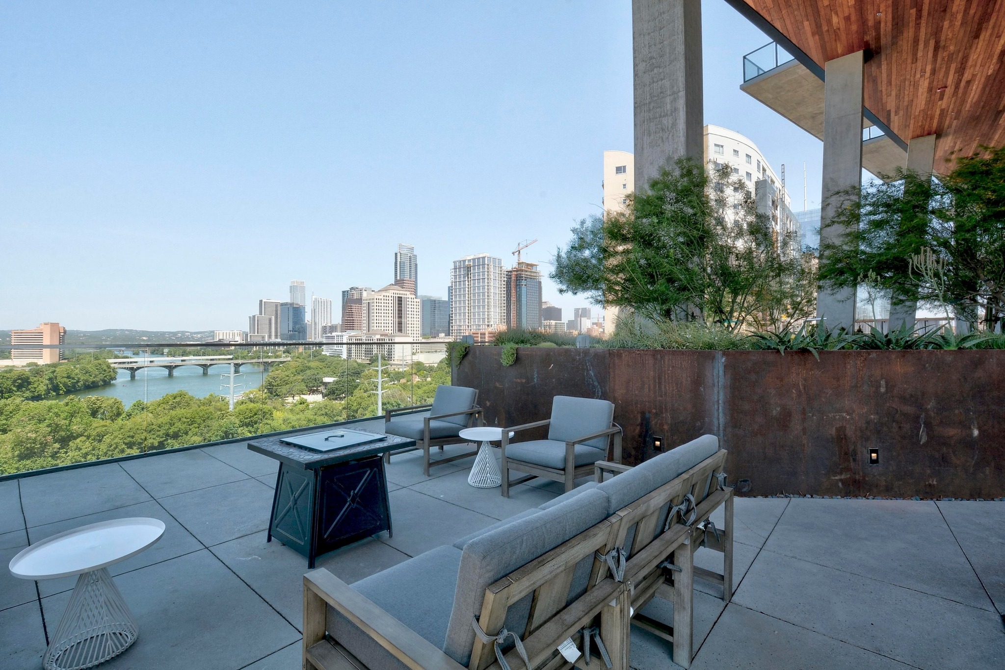 70 Rainey Street, Unit 1303 Austin, TX 78701 - Photo 26 of 31 One of MANY outdoor seating areas!