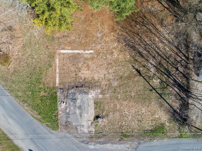 14 Johns Road Kerhonkson, NY 12446 - Photo 2 of 9 a view of building