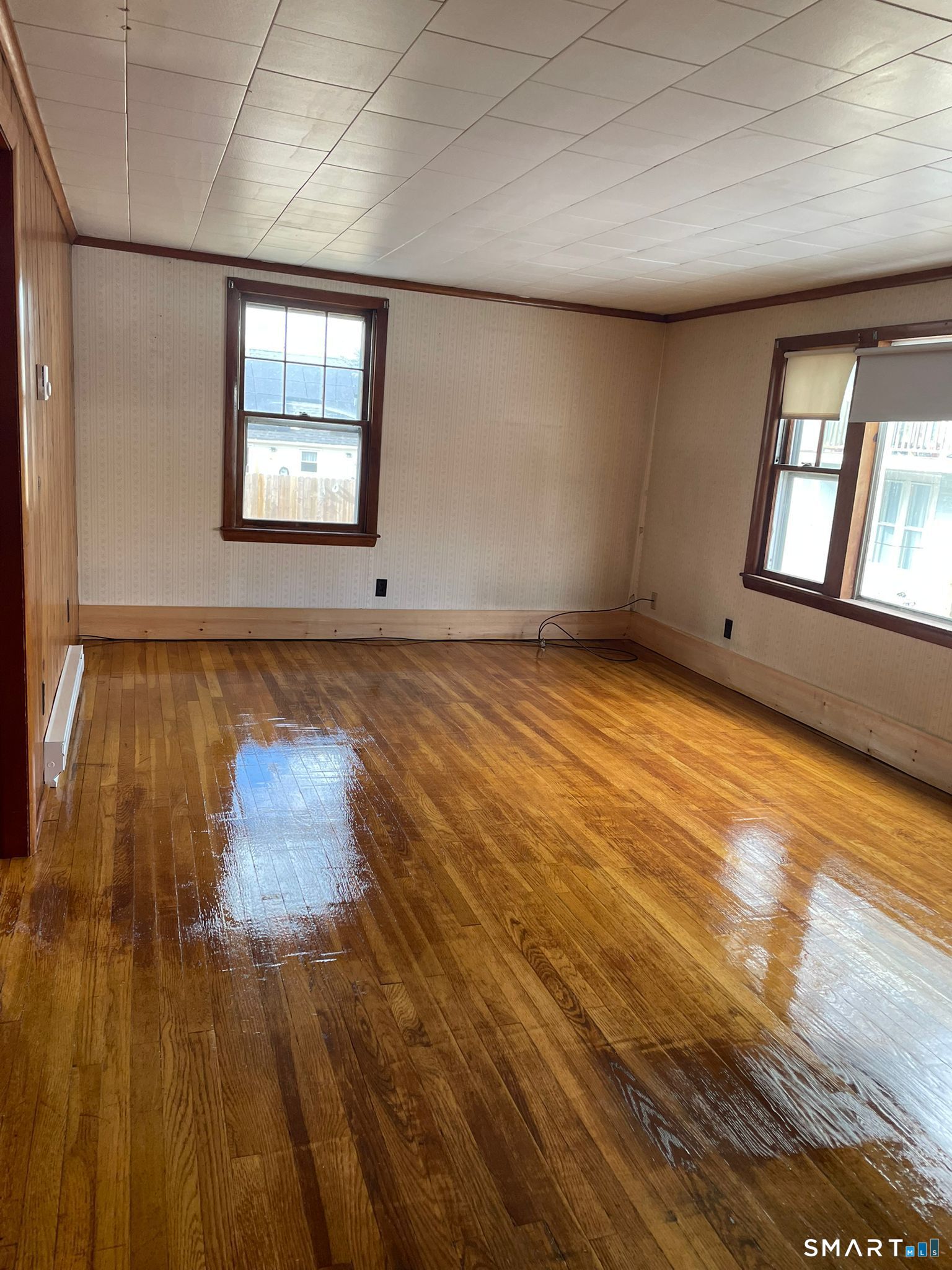 77 Chapman Street Putnam, CT 06260 - Photo 26 of 30
