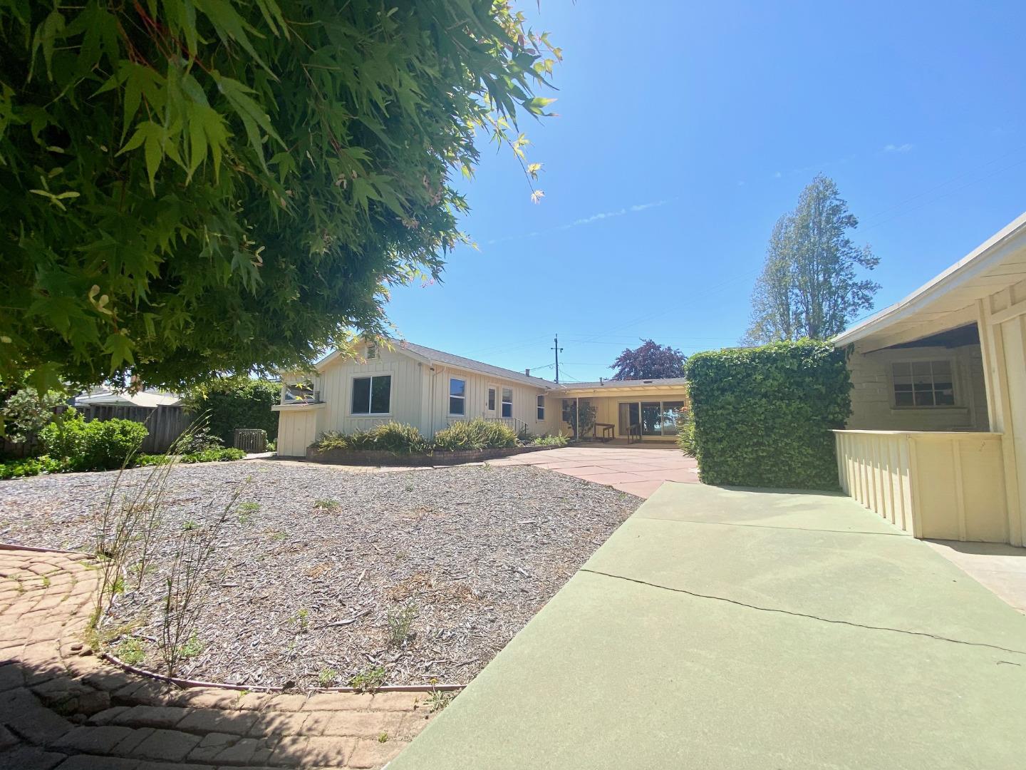 162 Amesti Road Watsonville, CA 95076 - Photo 18 of 63 Gallery Image 18